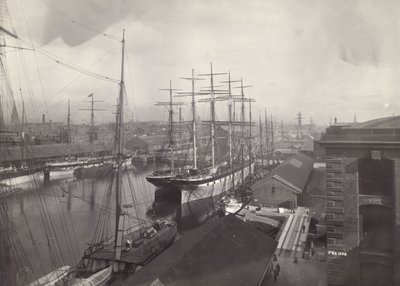 Salthouse Dock, Liverpool, czerwiec 1897 autorstwa English Photographer
