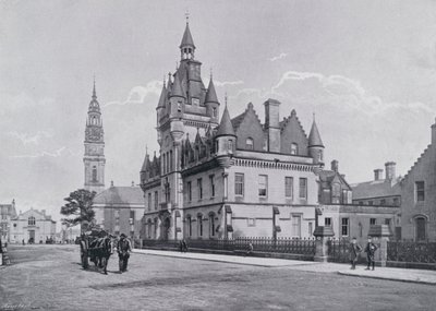 Szkocja: Greenock, gmach sądu (zdjęcie czarno-białe) autorstwa English Photographer
