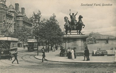 Scotland Yard, Londyn autorstwa English Photographer