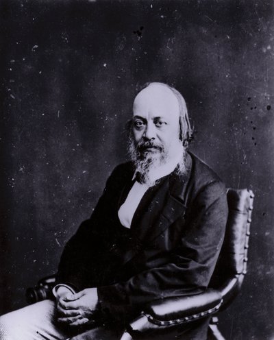 Sir Edwin Chadwick, angielski reformator społeczny, który odegrał kluczową rolę w zmianach w prawie ubogich i poprawie zdrowia publicznego i warunków sanitarnych (zdjęcie czarno-białe) autorstwa English Photographer