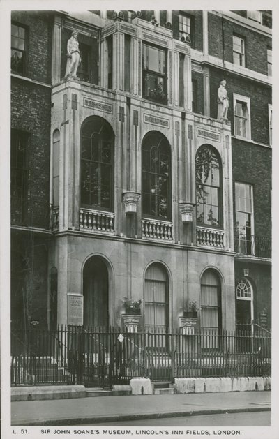 Muzeum Sir Johna Soanesa, Lincolns Inn Fields, Londyn autorstwa English Photographer
