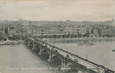 Somerset House i Waterloo Bridge, Londyn autorstwa English Photographer
