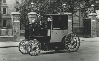 Taksówki - elektryczne, 1897-1900 autorstwa English Photographer