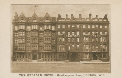 The Bedford Hotel, Southampton Row, Londyn autorstwa English Photographer