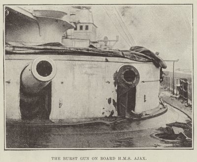Działo wybuchowe na pokładzie HMS Ajax autorstwa English Photographer
