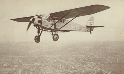 De Havilland "Hawk-Moth" (zdjęcie czarno-białe) autorstwa English Photographer