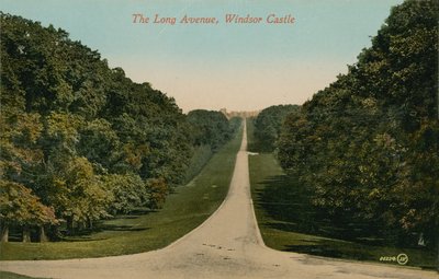 Długa Aleja, Zamek Windsor w Anglii. Pocztówka wysłana w 1913 roku. autorstwa English Photographer