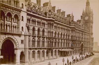Midland Grand Hotel, Dworzec kolejowy Midland, Euston Road, Londyn autorstwa English Photographer