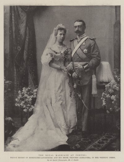 Królewskie Małżeństwo w Coburgu, książę Ernest z Hohenlohe-Langenburg i jego narzeczona, księżniczka Aleksandra, w sukni ślubnej autorstwa English Photographer