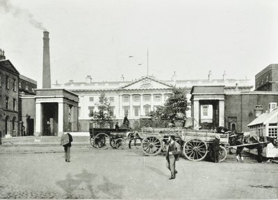 Mennica Królewska, Londyn, 1895 autorstwa English Photographer