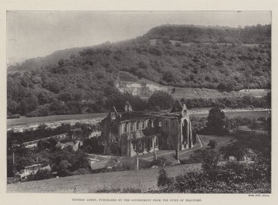 Opactwo Tintern, zakupione przez rząd od księcia Beaufort autorstwa English Photographer