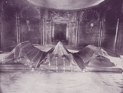 Grobowce Hyder Ali i Tippoo Sultan, Seringapatam autorstwa English Photographer
