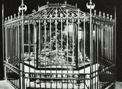 Tower of London, Tower Hill: klejnoty koronne, 1890 autorstwa English Photographer