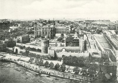 Tower of London z Tower Bridge autorstwa English Photographer