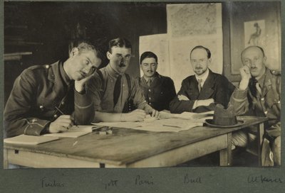 Tucker, Golt, Paryż, Bull, Atkins, ok. 1916 autorstwa English Photographer