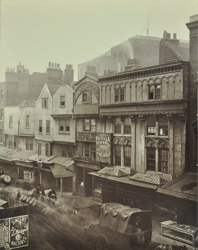 Turks Head, Aldgate, Londyn, 1883 autorstwa English Photographer