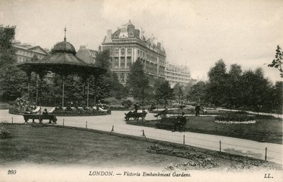 Victoria Embankment Gardens, Londyn autorstwa English Photographer