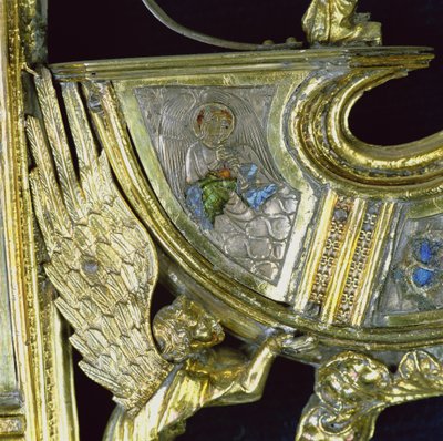 Anioł grający na małej szałasie, fragment pastorału Wilhelma z Wykeham (ok.1320-1404) (srebro pozłacane i emalia champleve) autorstwa English School