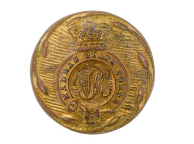 Button, Korpus Sztabowy Madrasu, 1861-1876 autorstwa English School