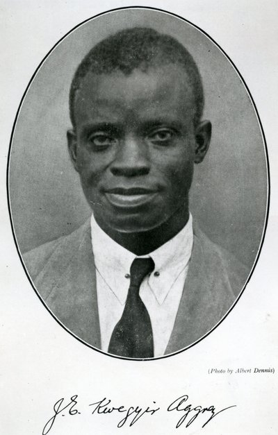 Dr. James Emmanuel Kwegyir Aggrey (1875-1927) (zdjęcie b / w)   Anababu autorstwa English School