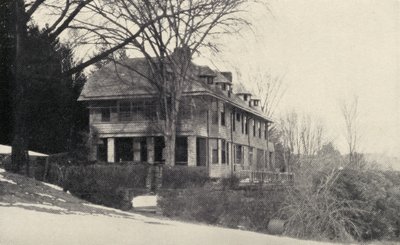 Naulakha Brattleboro, Vermont, USA, Rudyard Kiplings American home, z Something of Myself, Rudyard Kipling, opublikowany w 1937 autorstwa English School