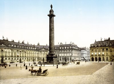 Place de la Colonne Vendome, Paryż (zdjęcie ręcznie kolorowane) autorstwa English School
