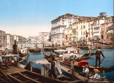 Procesja na Canale Grande, Wenecja (zdjęcie ręcznie kolorowane) autorstwa English School