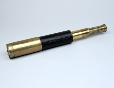 Teleskop Sir Henry