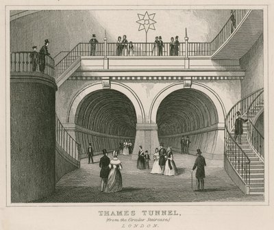 Tunel Tamizy z okrągłych schodów autorstwa English School