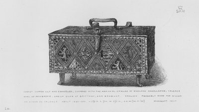 Muzeum Wiktorii i Alberta: trumna, miedziana pozłacana i emaliowana, pokryta pieluchami z herbami Anglii, Angoulesme, Valence, hrabiego Pembroke, księcia Bretanii Dreux i Brabancji, angielskiej, prawdopodobnie zrobiony dla Williama lub Aymer de Valence, ok autorstwa English School