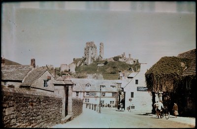 Corfe Castle, Corfe Castle, Purbeck, Dorset, Wielka Brytania autorstwa Eric Maybank
