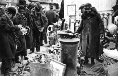 Targi Starego Żelaza na bulwarze Richarda Lenoira, Paryż, 1931. autorstwa Ernest Flammarion