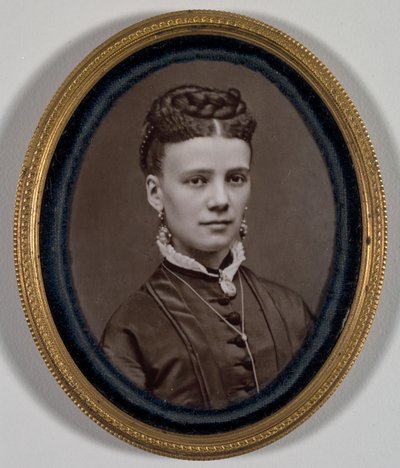 Portret kobiety bez tytułu, 1879. autorstwa Etienne Carjat