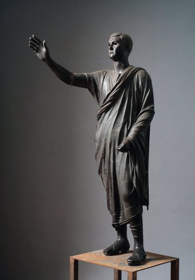 Aule Metele (Mówca), orator rzymski - Rzeźba etruska z brązu, wys. 179 cm, ok. 90-70 pne, z Pila, Włochy - Cywilizacja etruska: „” Urzędnik Perugii Aulus Metellus mówi Mówca lub Arringatore”” Rzeźba z brązu autorstwa Etruscan