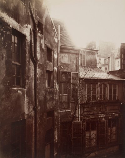 Dziedziniec w Rouen autorstwa Eugène Atget
