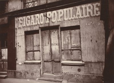 Le Figaro populaire, 122 Boulevard de la Villette (fasada zakładu fryzjerskiego, 122 Boulevard de la Villette) autorstwa Eugène Atget
