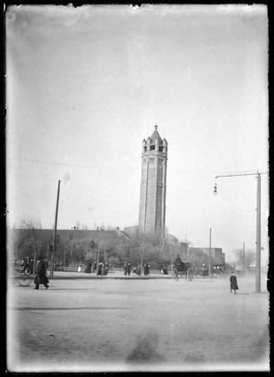 Widok Eastern Parkway w kierunku Brooklyn Museum, c.1903-10 (ujemny azotan) autorstwa Eugene Wemlinger