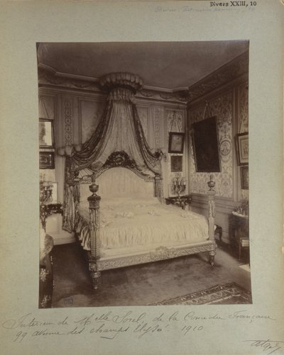 Sypialnia Cecile Sorel na 99 Avenue des Champs Elysees, 1910 autorstwa Eugène Atget
