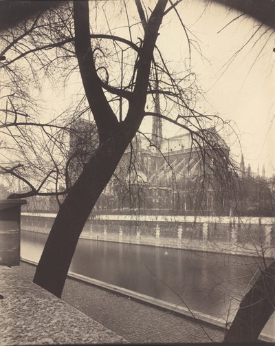 Matka Boska autorstwa Eugène Atget