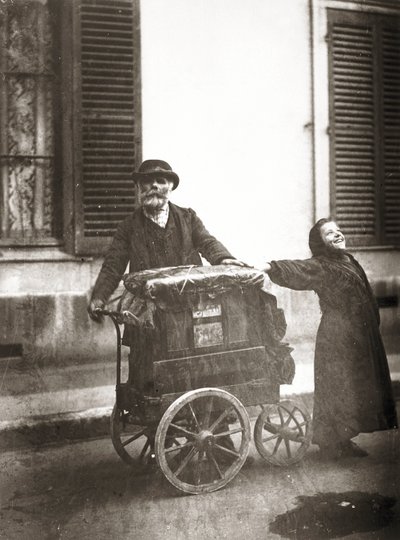 Organista, ok. 1898-99 (srebrna odbitka żelatynowa) autorstwa Eugène Atget