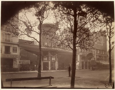 Moulin Rouge autorstwa Eugène Atget