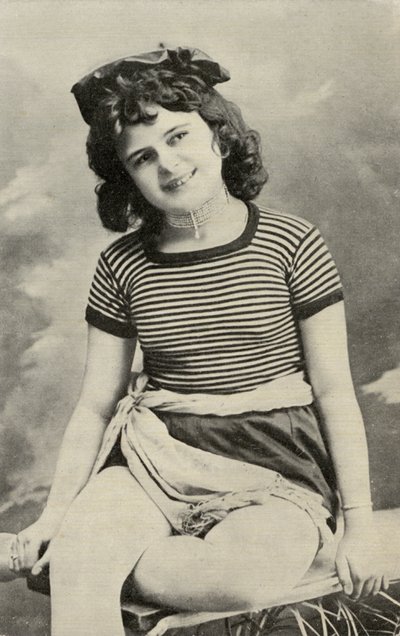 Typ Lolita (zdjęcie czarno-białe) autorstwa European Photographer