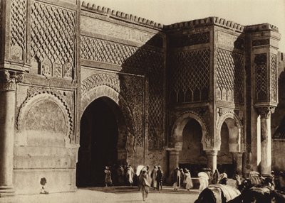 Meknes, Brama Pałacowa, Bab Mansour (zdjęcie czarno-białe) autorstwa European Photographer