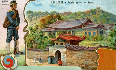 Koreański żołnierz, koreański symbol Taegeuk i widok na cesarski pałac w Seulu, 1904 autorstwa European School