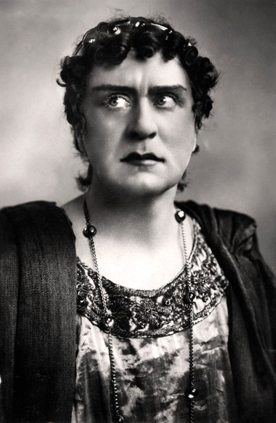 Herbert Beerbohm Tree 1853-1917, angielski aktor, 1906. autorstwa F. W. Burford