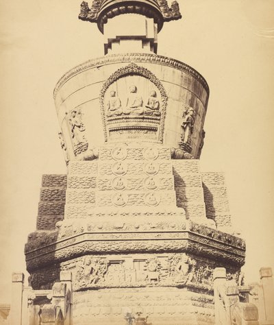 Widok architektoniczny świątyni Lamy w pobliżu Pekinu, październik 1860 r autorstwa Felice Beato