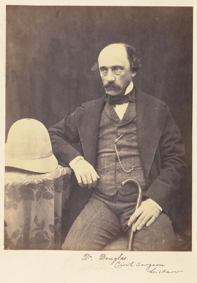 [Dr Douglas, chirurg cywilny, Lucknow]. autorstwa Felice Beato