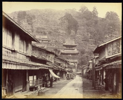 Ulica Temple, dzielnica Native Town, Nagasaki autorstwa Felice Beato