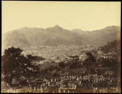 Widok na Nagasaki ze wzgórza Battery Hill autorstwa Felice Beato