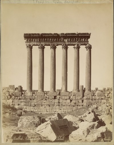 Baalbek - Kolumny świątyni Słońca autorstwa Félix Bonfils